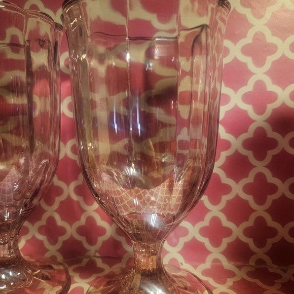 The Pioneer Woman Pink Glass Goblet Set - Picture 2 of 3